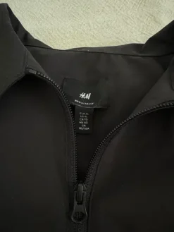 New H&M Musta XL koon takki