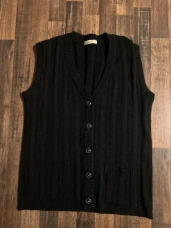 Clearance Mustat vaatteet