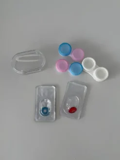 Naamiais asuun tarvikkeita