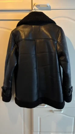 Clearance Nahkatakki vuorella