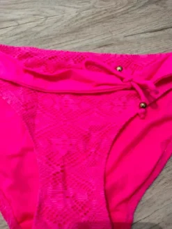 Best Naisten bikinit