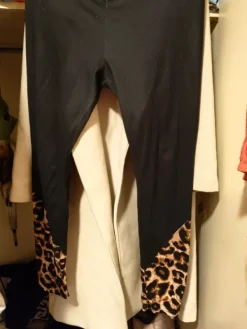 Online Naisten pantteri leggingsit