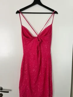 Discount NA-KD mekko