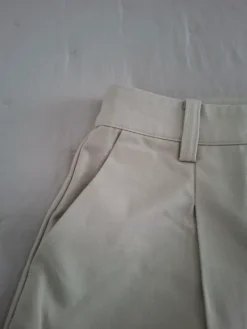 Online NA-KD uudet suora- ja leveälahkeiset housut