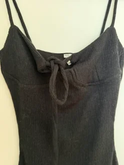 Online Nelly klänning