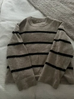 Outlet Gina Tricot Neule