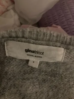 Clearance Neule t-paita