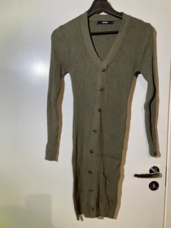 Hot Bik Bok Neulemekko