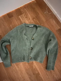 Best Chiquelle Neuletakki