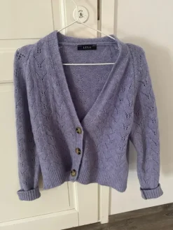 Best Lela Neuletakki