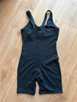 New balance m dydžio kombinezonas