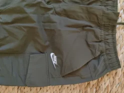 Discount Nike cargo-housut (s)