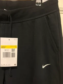 Best Nike collegehousut