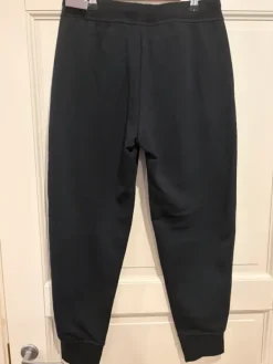 Best Nike collegehousut