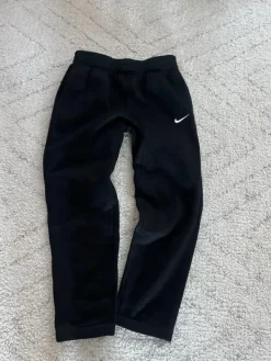 Sale Nike joggers