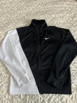 Sale Nike Paita