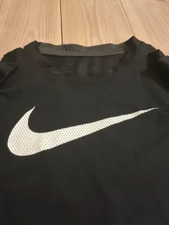 Online Nike Pro long sleeved sports top