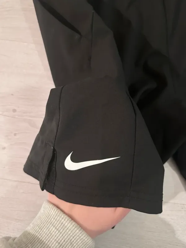 Sale Nike pyöräilyshortsit
