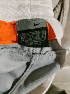 Online Nike shortsit M