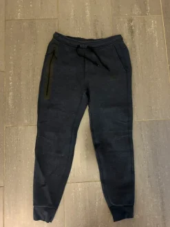 Online Nike techfleece housut