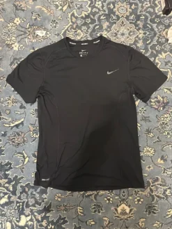 Sale Nike T-shirt