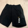 Clearance Niken shortsit