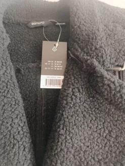 Online Nowa Kamizelka ramoneska krótka ocieplana