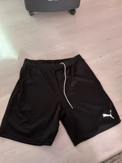 New Puma Ohuet drycell - shortsit koko m