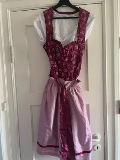 New Oktoberfest kjole