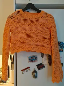 Clearance Oranssi neule