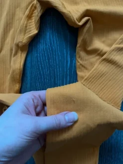 Outlet Oranssit ICIW legginsit