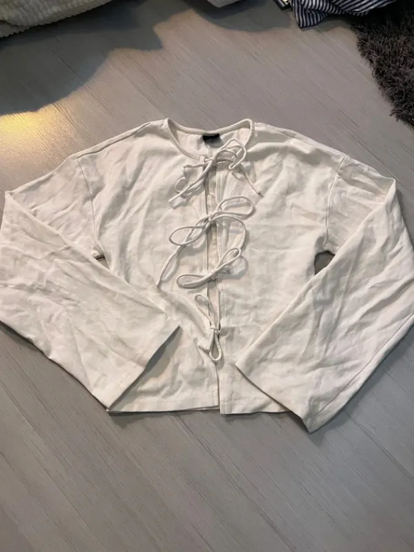 Outlet Gina Tricot Paita