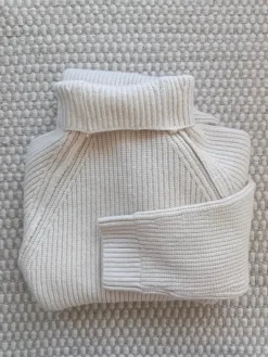 Sale Paksumpi poolomekko