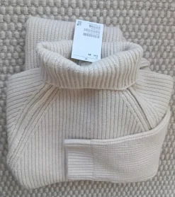 Sale Paksumpi poolomekko