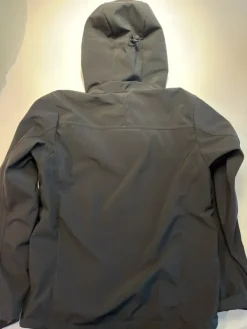 Clearance Peak Performance kuoritakki