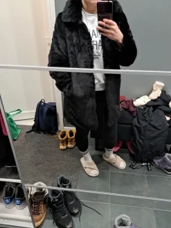 Discount Pehmoinen tekoturkis