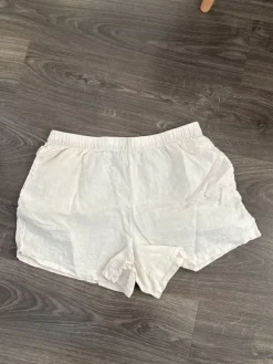 Best H&M Pellavashortsit