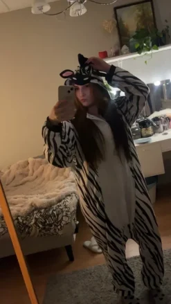 Sale funidelia penkkari asu