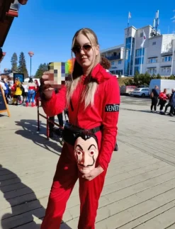 New penkkariasu + naamari S/M