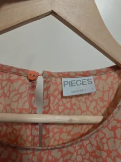 Outlet Pieces äitiysmekko