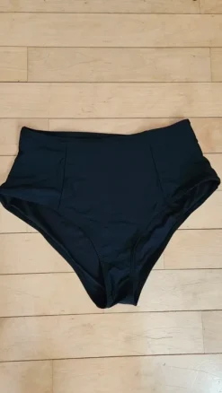 Clearance Stadium Pikinien alaosa