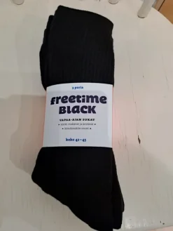 Online Pilkkoset sukat 42-45, 3 paria