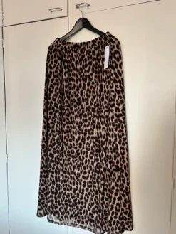 Discount BUBBLEROOM Pitkä hame