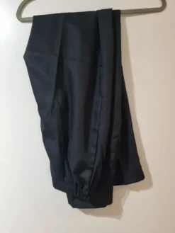 Poikien koulupuku cosplay