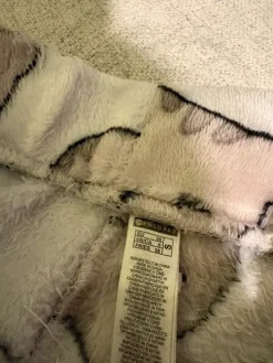 Clearance Pörröhousut