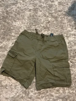 Discount Pull & Bear -shortsit