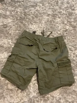 Discount Pull & Bear -shortsit