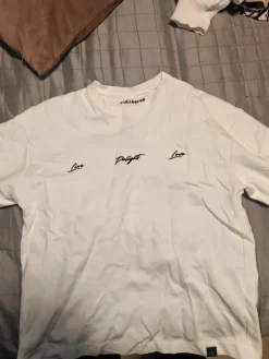 New Pull & Bear T-paita M