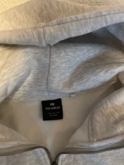 Discount pull&bear huppari