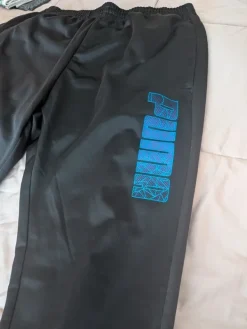 Hot Puma colllegehousut